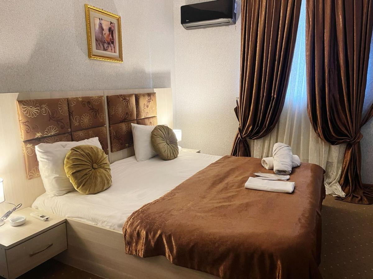 Econom Maxim Hotel Baku Eksteriør bilde
